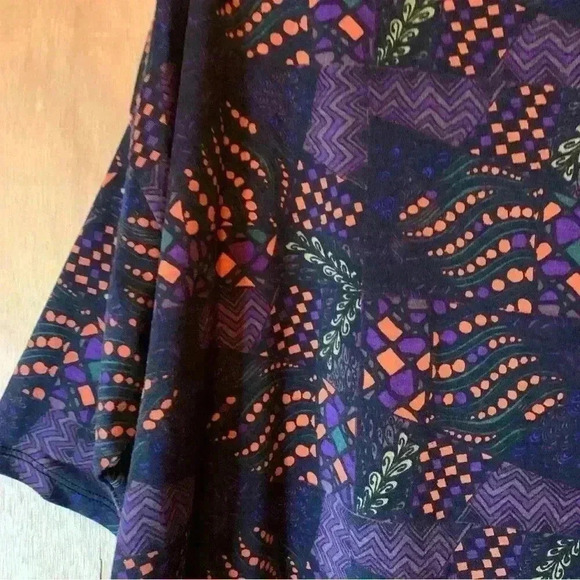 LulaRoe Womens Multicolor Round Neck High Low Tunic Blouse Top SZ S - Picture 14 of 15